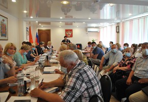 Депутаты заслушали отчет Главы города Шарыпово о работе в 2020 году