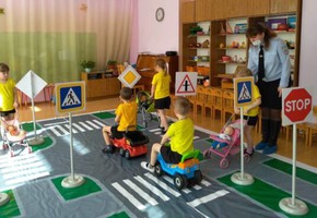 Шесть детских садов города приобрели  игровые комплексы по безопасности дорожного движения