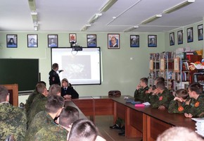 Сотрудники Госавтоинспекции встретились с воспитанниками кадетского корпуса