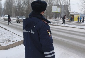 Госавтоинспекция напоминает водителям о правилах безопасного движения в зимний период
