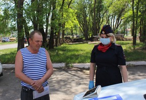 В Шарыпово Сотрудники Госавтоинспекции провели #ПешеходныйВсеобуч для нарушителей ПДД