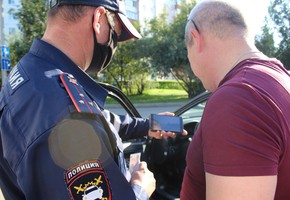 В Шарыпово дорожные полицейские провели «ПешеходныйВсеобуч» для нарушителей ПДД